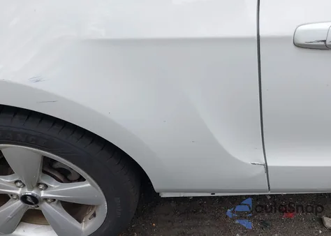 2014 Ford Mustang Gt z USA, uszkodzony, nr VIN 1ZVBP8CFXE5283405